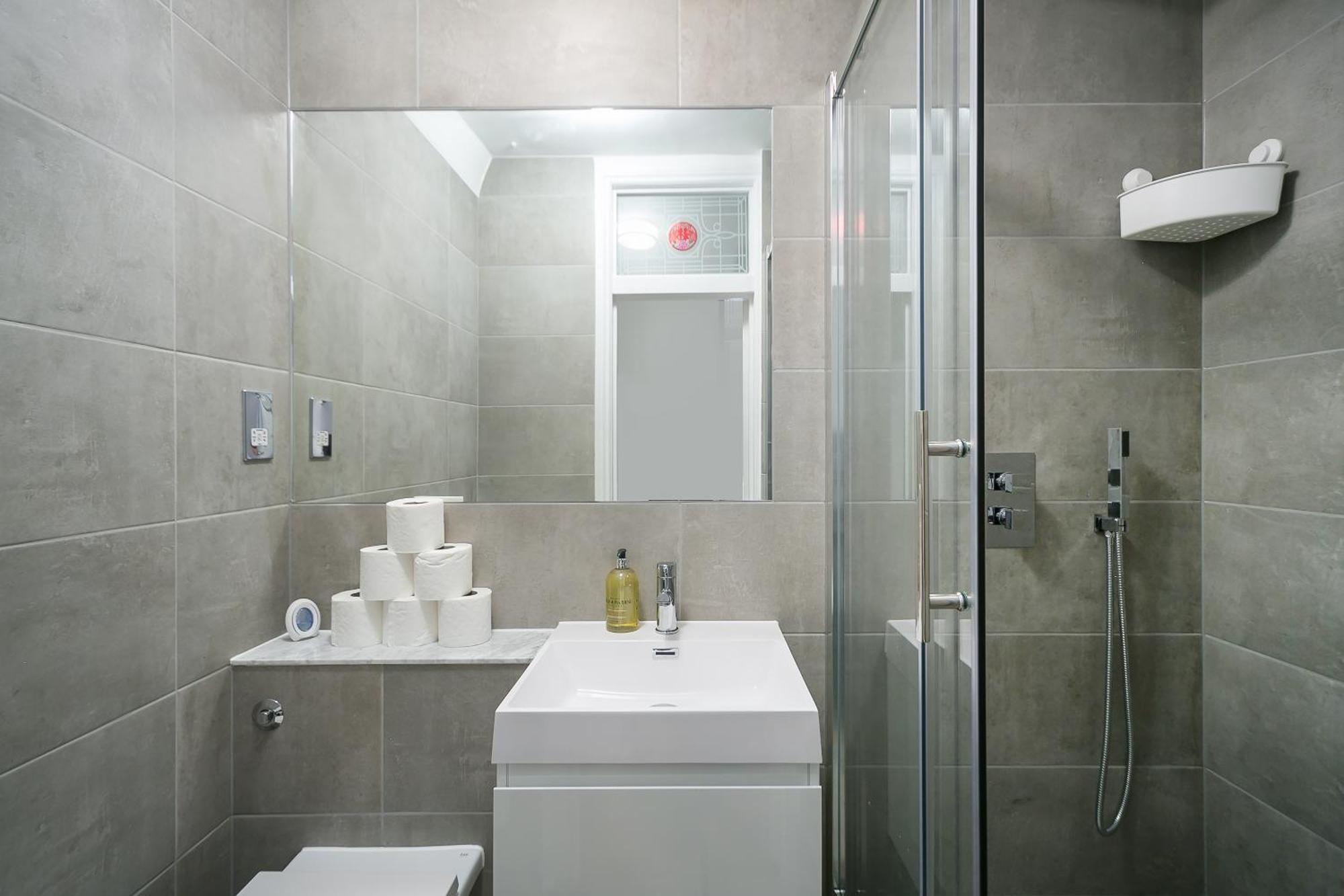 شقة Kings Cross St Pancras Luxury Apt لندن المظهر الخارجي الصورة